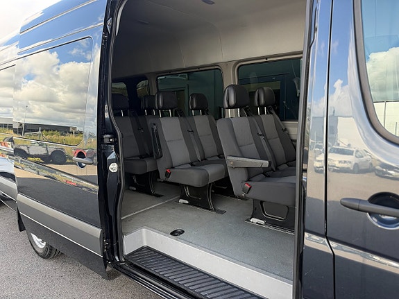 Volkswagen Crafter 9 of 25