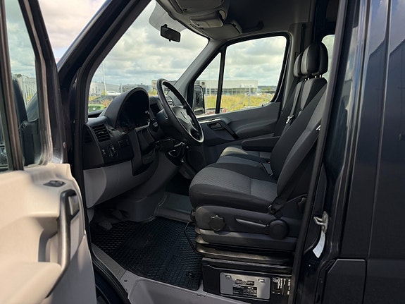 Volkswagen Crafter 16 of 25