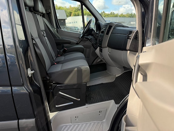 Volkswagen Crafter 19 of 25