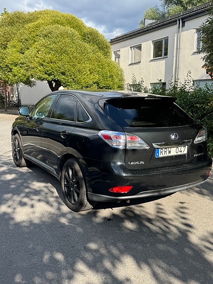Lexus RX450h 9 of 15