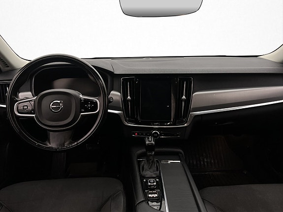 Volvo V90 17 of 30