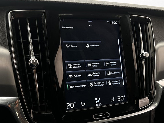 Volvo V90 23 of 30