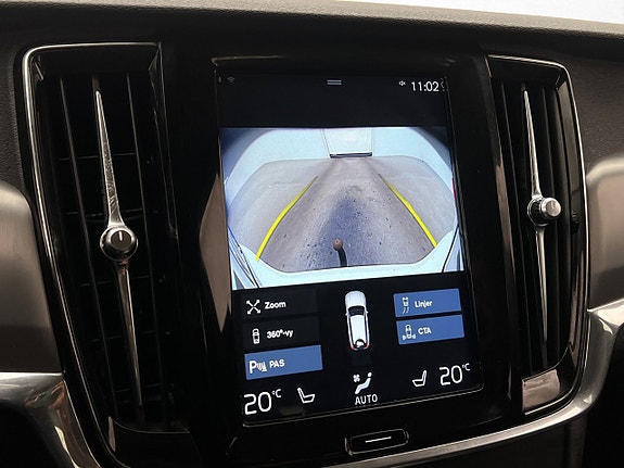Volvo V90 24 of 30