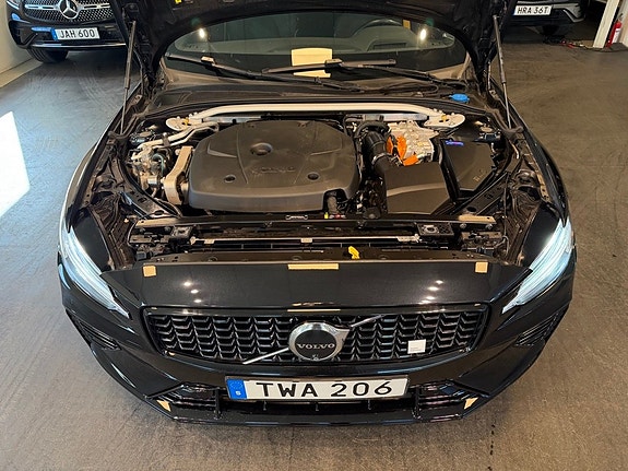 Volvo V60 26 of 29
