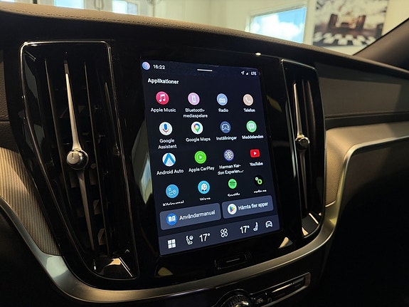 Volvo V60 14 of 29