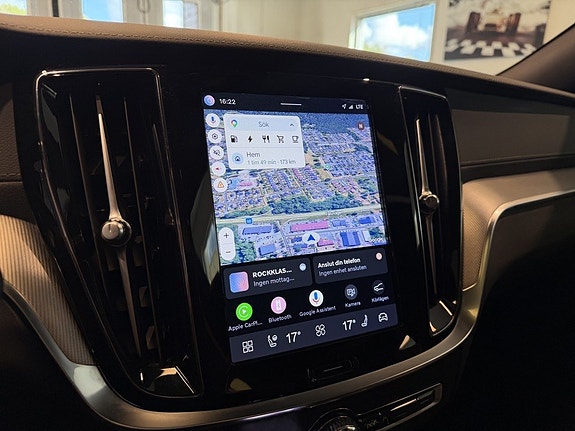 Volvo V60 13 of 29