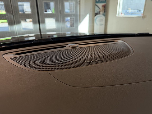 Volvo V60 18 of 29