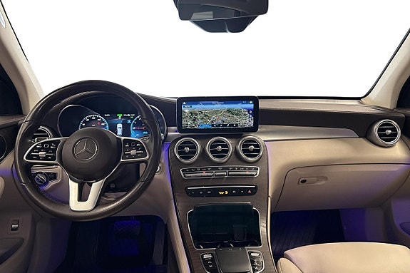 Mercedes-Benz GLC300 de 8 of 11