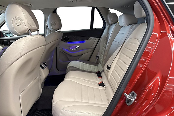 Mercedes-Benz GLC300 de 10 of 11