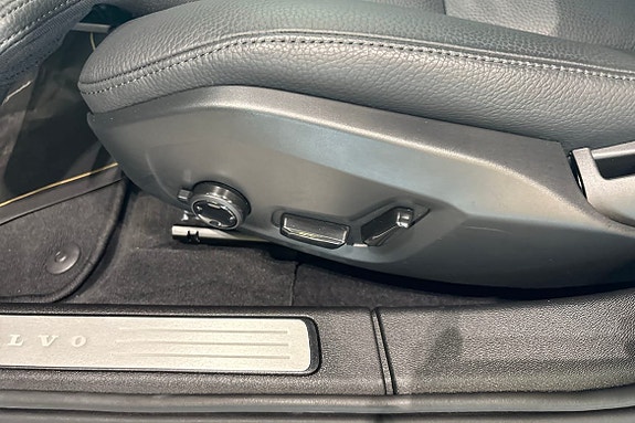 Volvo V60 22 of 30