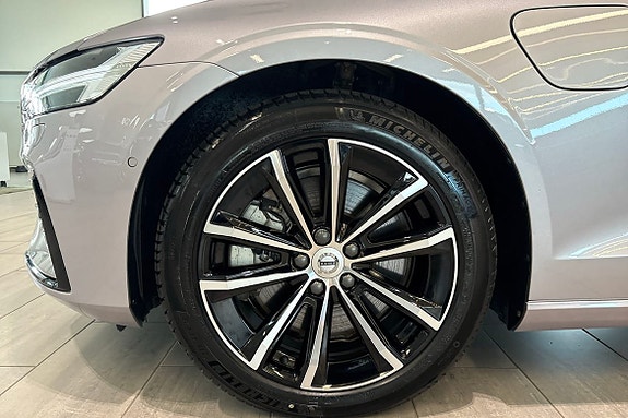 Volvo V60 20 of 30