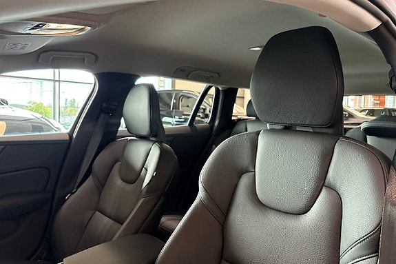 Volvo V60 21 of 30