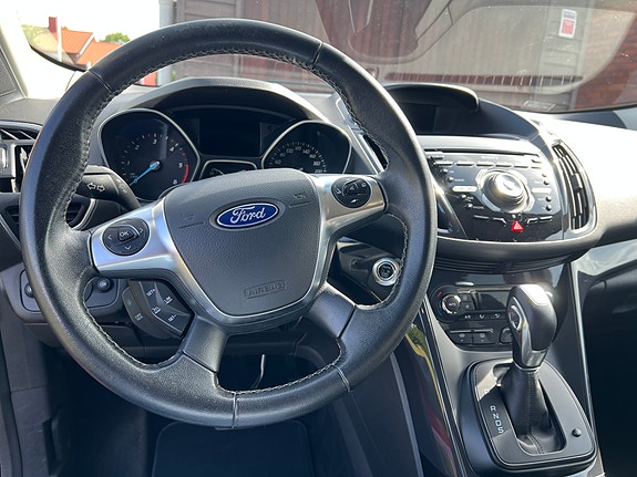Ford Kuga 4 of 4