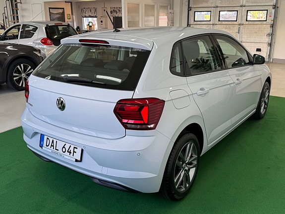 Volkswagen Polo 5 of 15