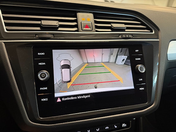 Volkswagen Tiguan 21 of 22