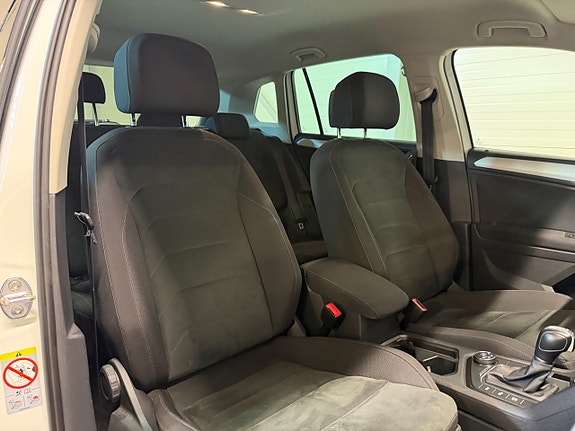 Volkswagen Tiguan 13 of 22