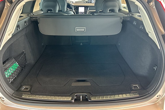 Volvo V60 16 of 29