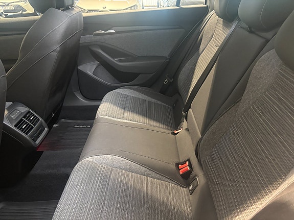 Skoda Superb 10 of 22