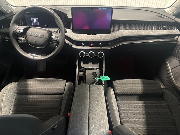 Skoda Superb 7 of 22