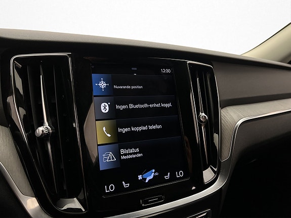 Volvo V60 Cross Country 22 of 30