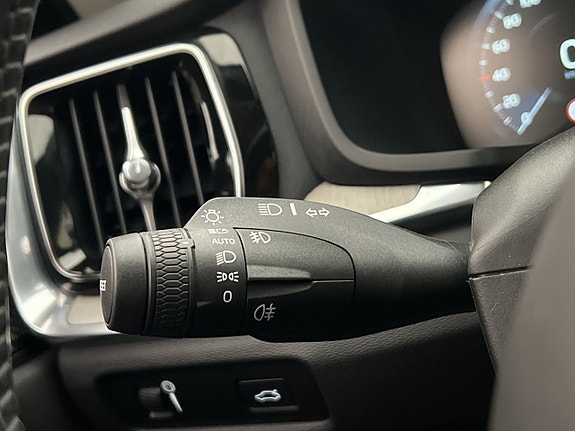 Volvo V60 Cross Country 28 of 30