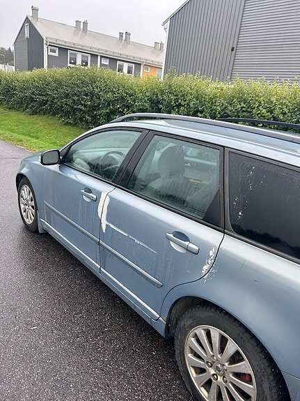 Volvo V50 4 of 8