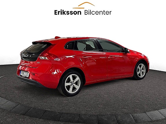Volvo V40 5 of 26