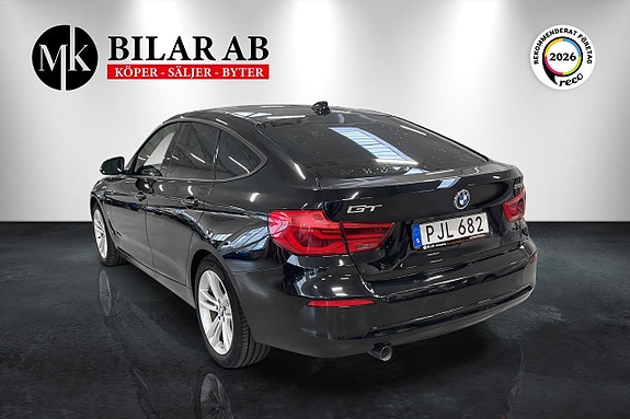 BMW 318d 6 of 12
