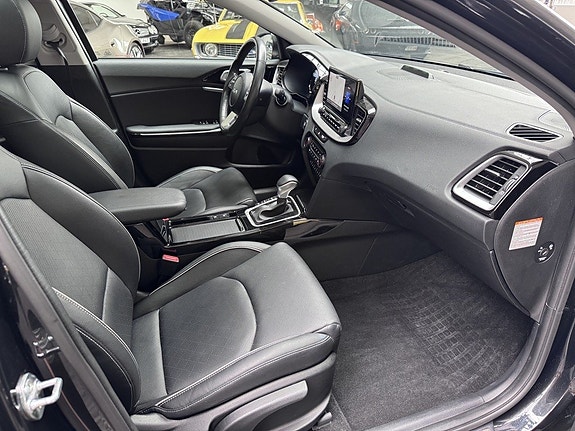 Kia Ceed 11 of 23