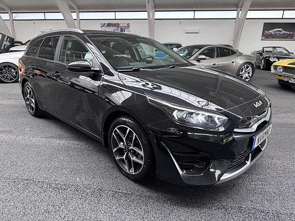Kia Ceed 5 of 23