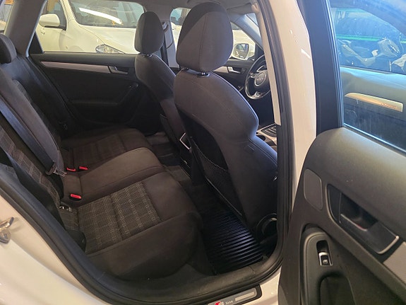 Audi A4 10 of 10