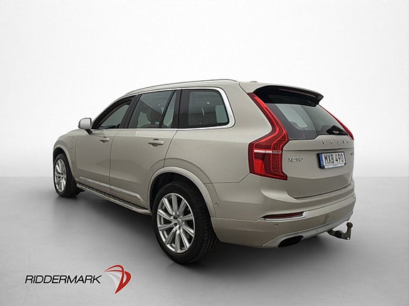Volvo XC90 5 of 30