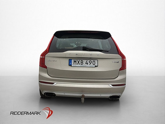 Volvo XC90 6 of 30