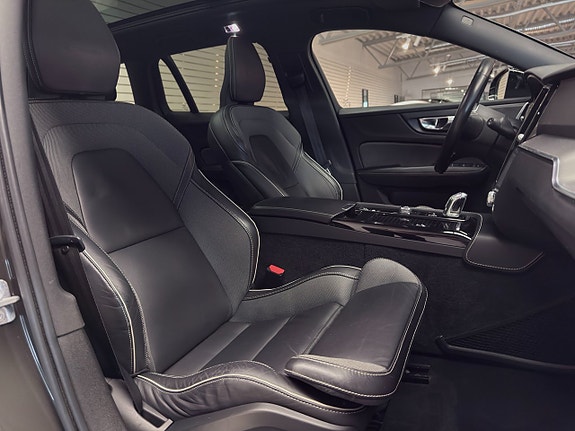 Volvo V60 17 of 26