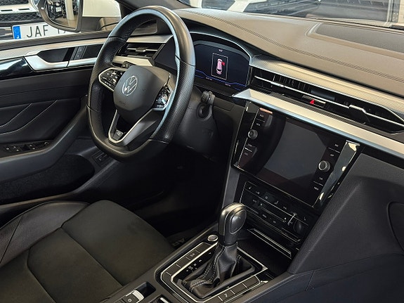 Volkswagen Arteon 16 of 22