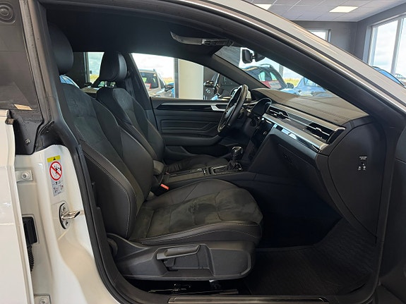Volkswagen Arteon 17 of 22