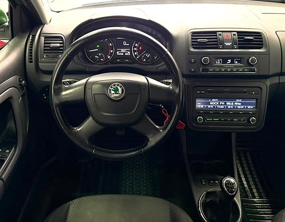 Skoda Fabia 10 of 24