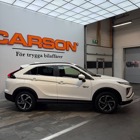 Mitsubishi Eclipse Cross 3 of 11
