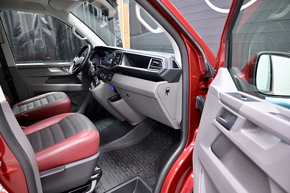 Volkswagen Transporter 10 of 25