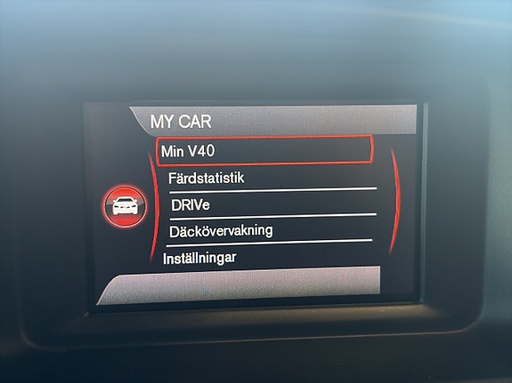 Volvo V40 20 of 25