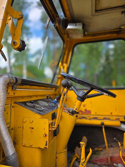 Volvo Bm GM 614 3 of 9