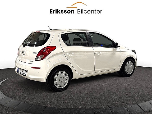 Hyundai i20 5 of 23
