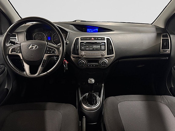 Hyundai i20 11 of 23