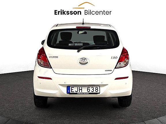 Hyundai i20 6 of 23
