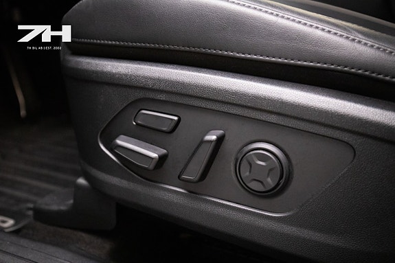 Kia Sorento 16 of 25
