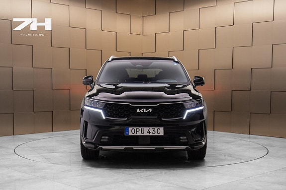 Kia Sorento 8 of 25