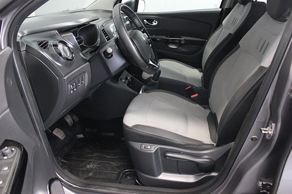 Renault Captur 8 of 21