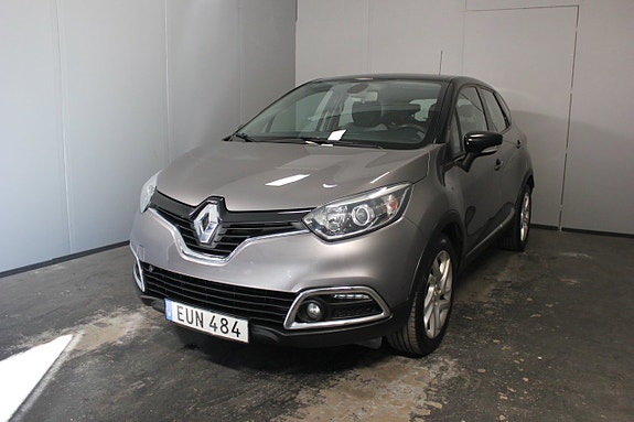 Renault Captur 2 of 21