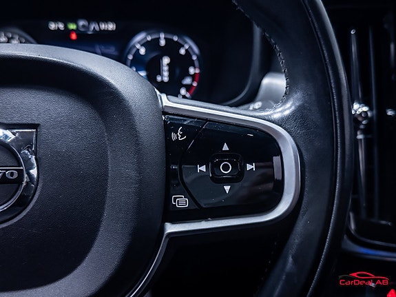 Volvo V90 25 of 30