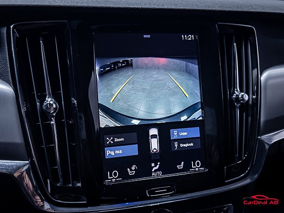 Volvo V90 27 of 30